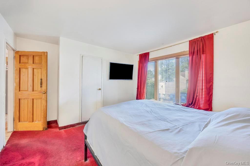 Single Family Clinton  Nassau County, NY 11570, MLS-916995-17