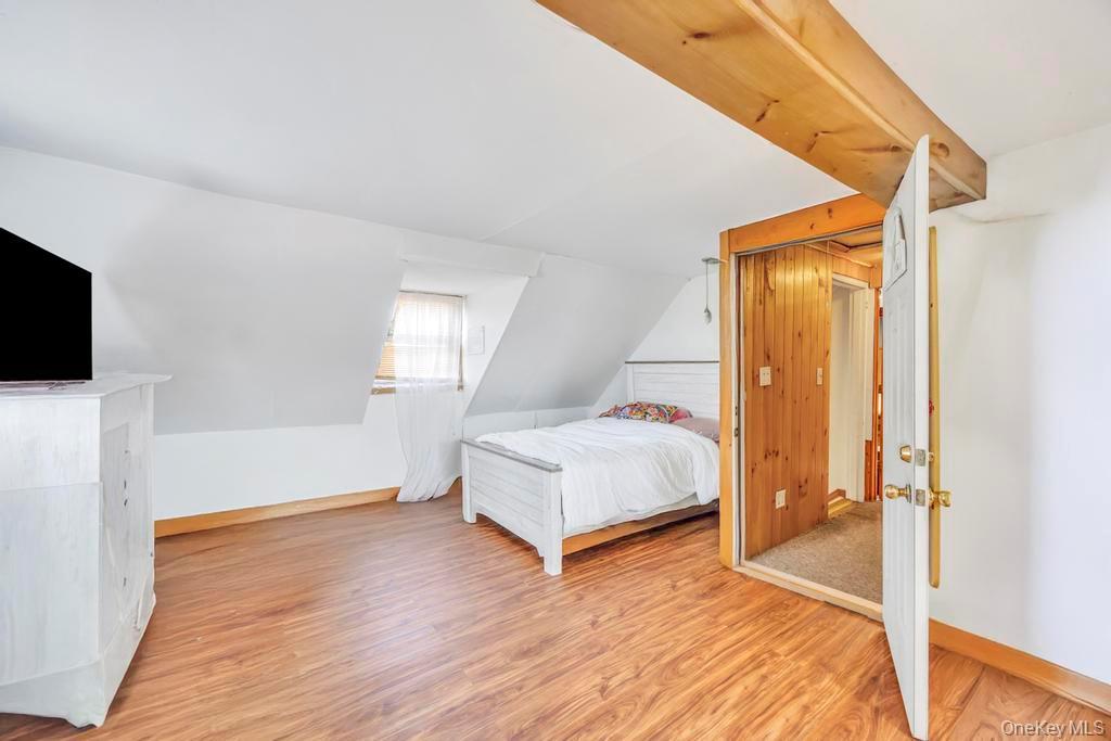 Single Family Clinton  Nassau County, NY 11570, MLS-916995-24