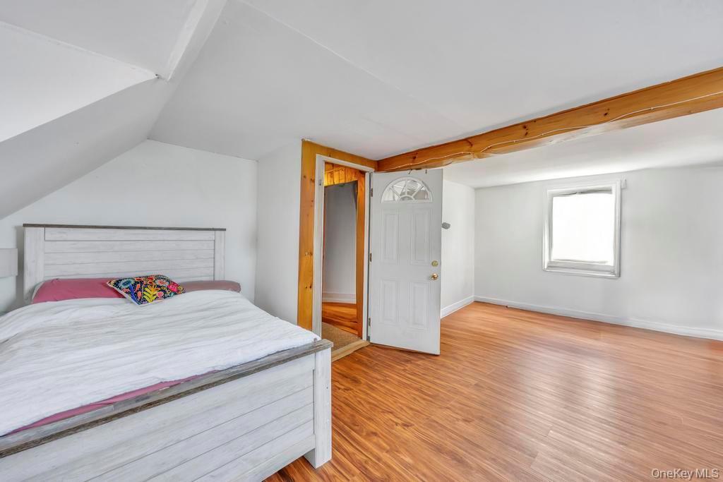 Single Family Clinton  Nassau County, NY 11570, MLS-916995-25