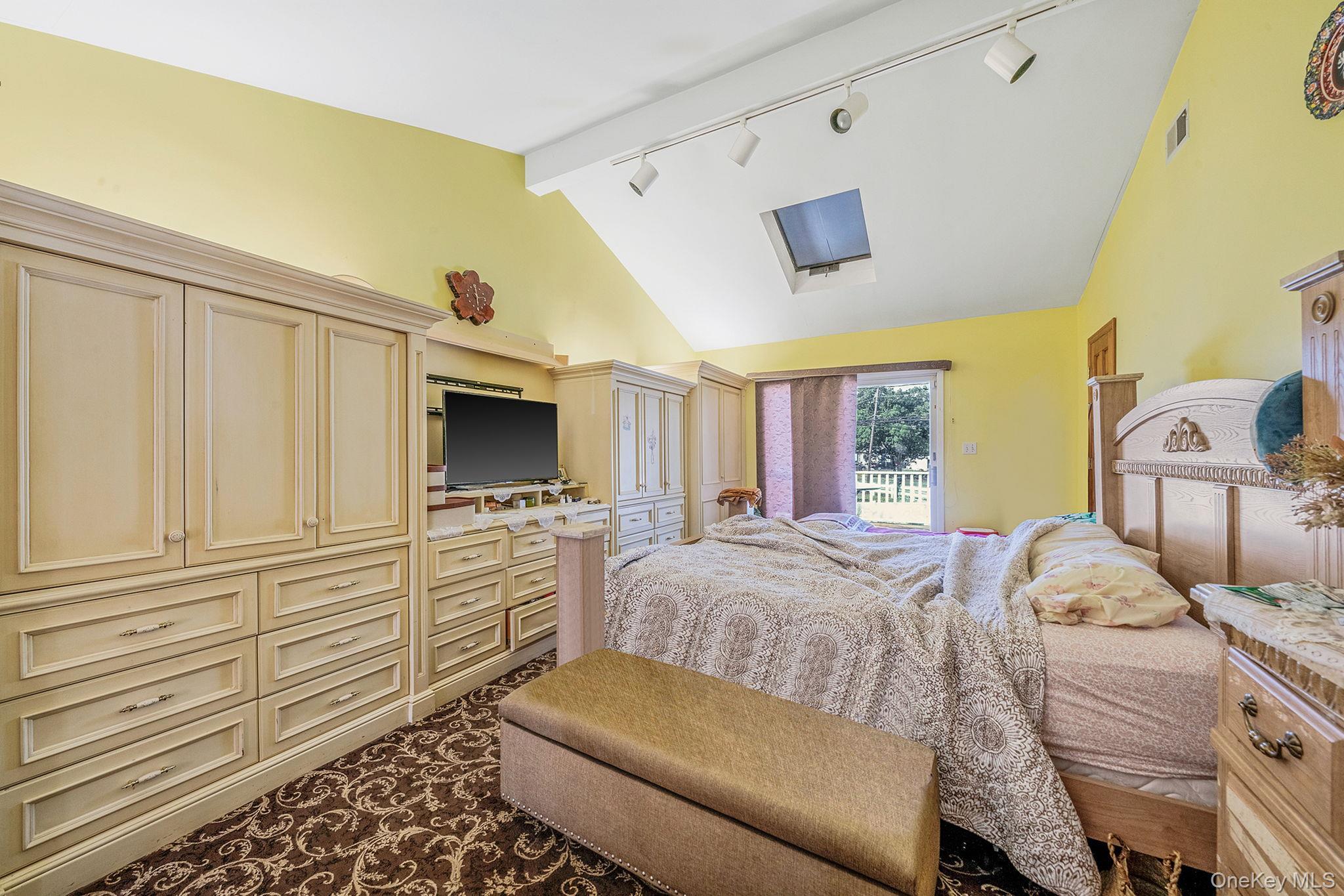 Single Family Winthrop  Suffolk County, NY 11751, MLS-917001-10