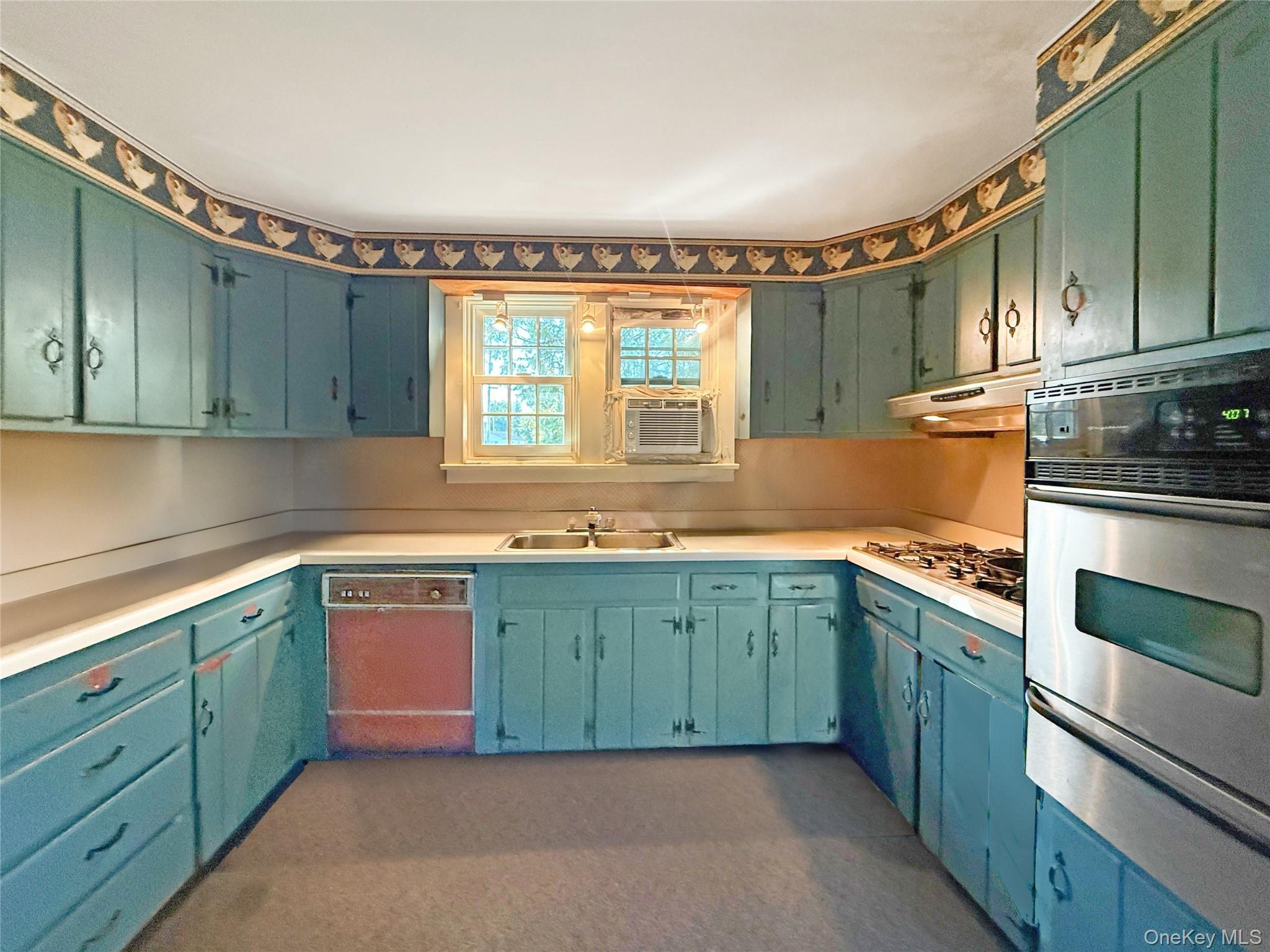 Single Family Plains  Orange County, NY 12586, MLS-917020-15