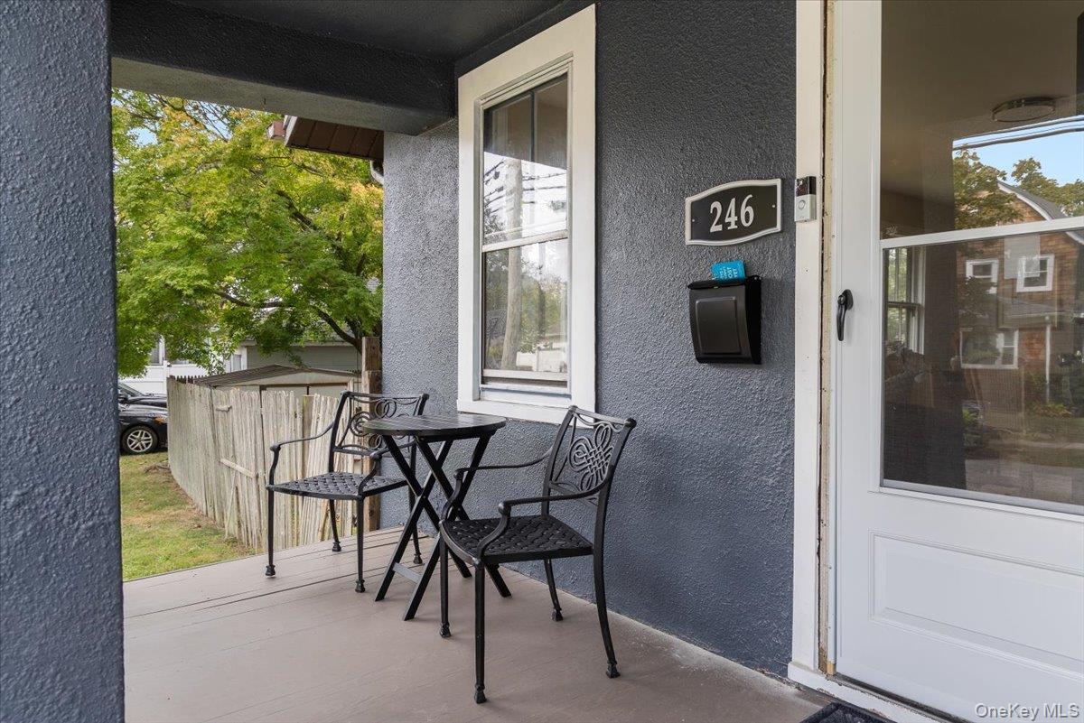 Single Family Locust Suffolk County, NY 11702, MLS-917108-3