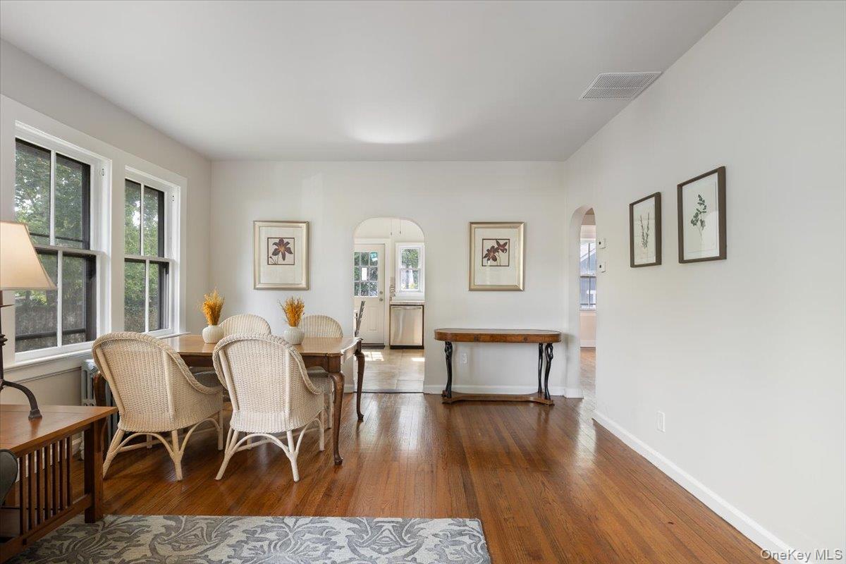 Single Family Locust Suffolk County, NY 11702, MLS-917108-7