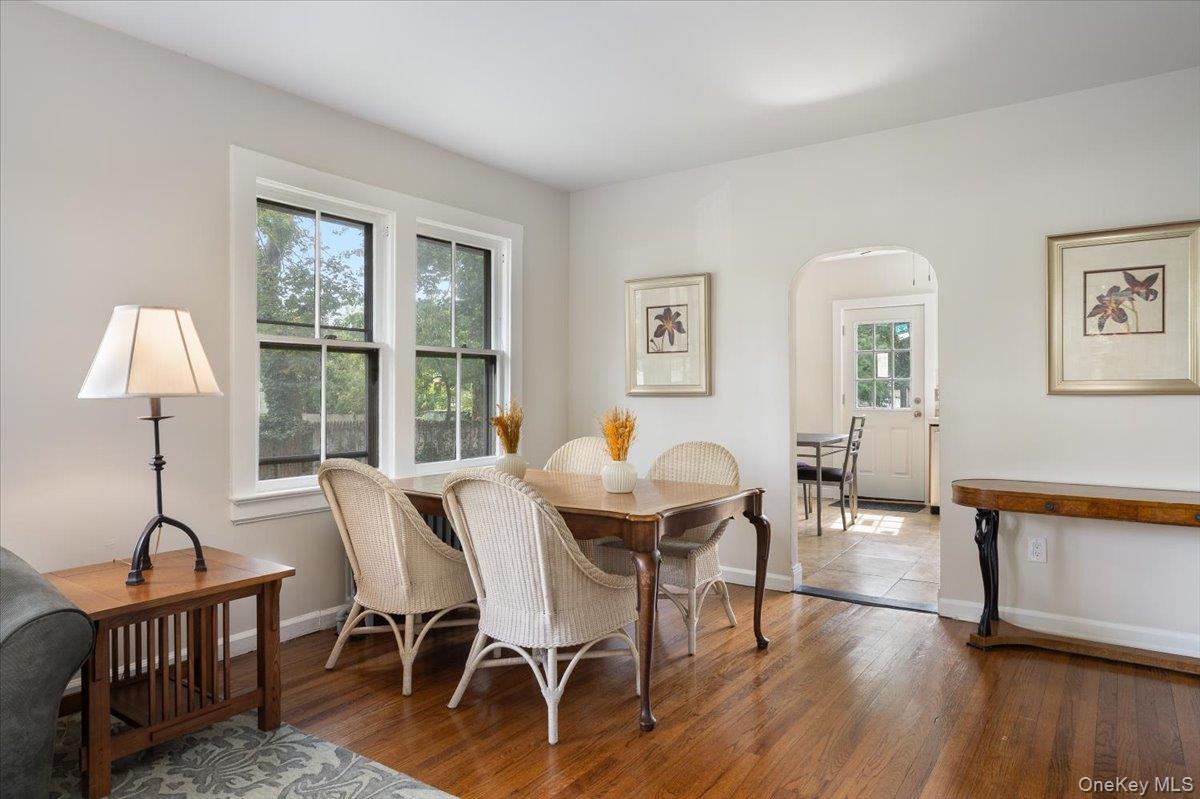 Single Family Locust Suffolk County, NY 11702, MLS-917108-8