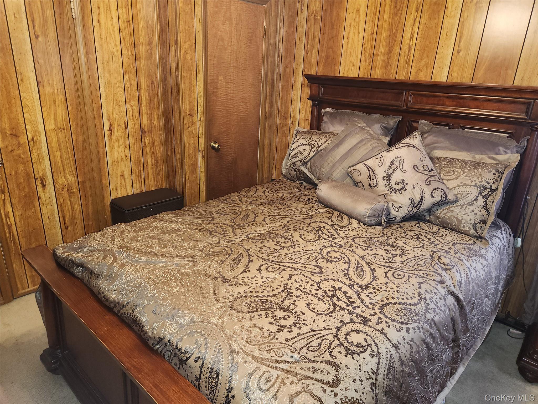 Single Family Warren  Nassau County, NY 11553, MLS-917112-17