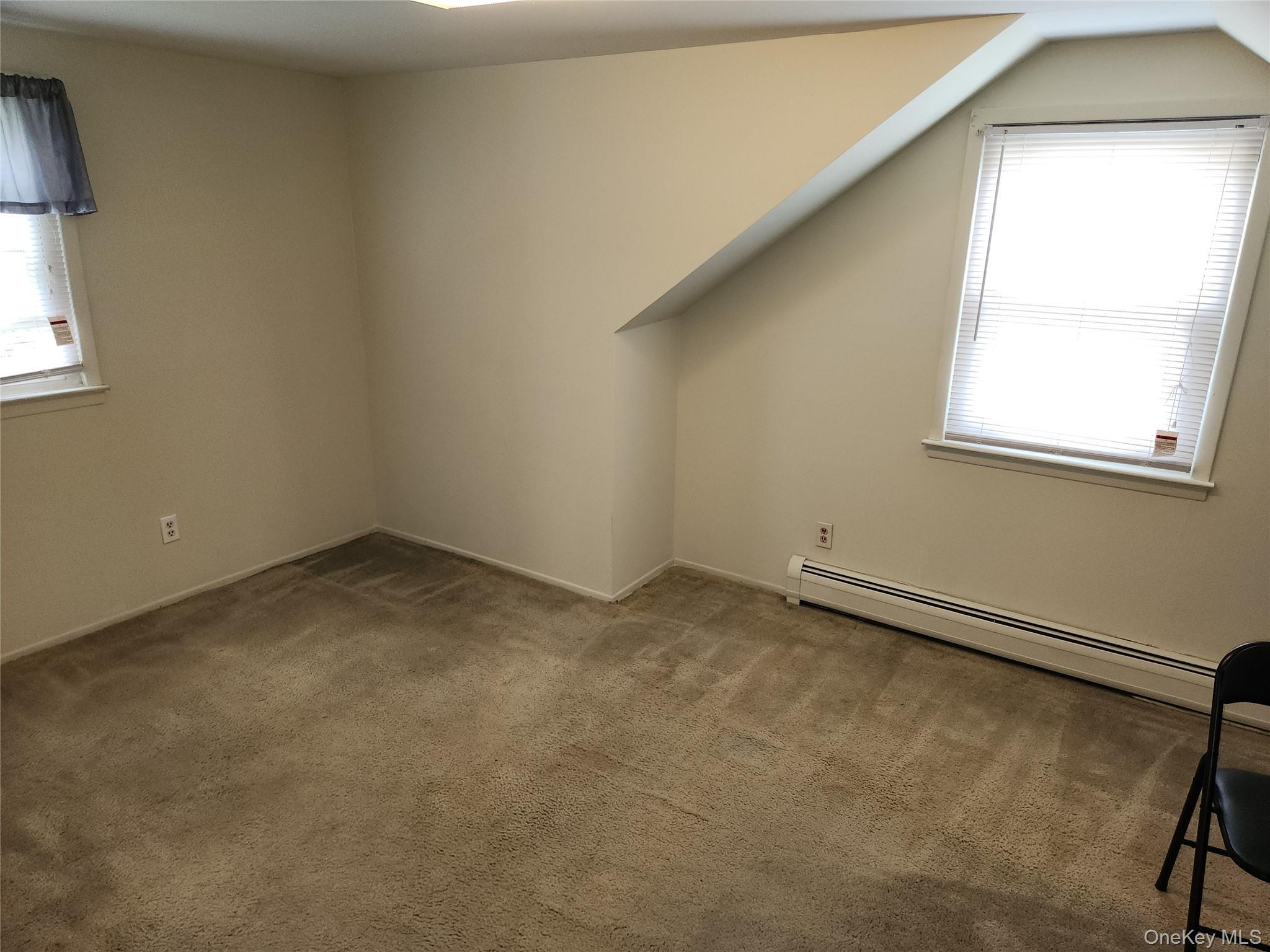 Single Family Warren  Nassau County, NY 11553, MLS-917112-20