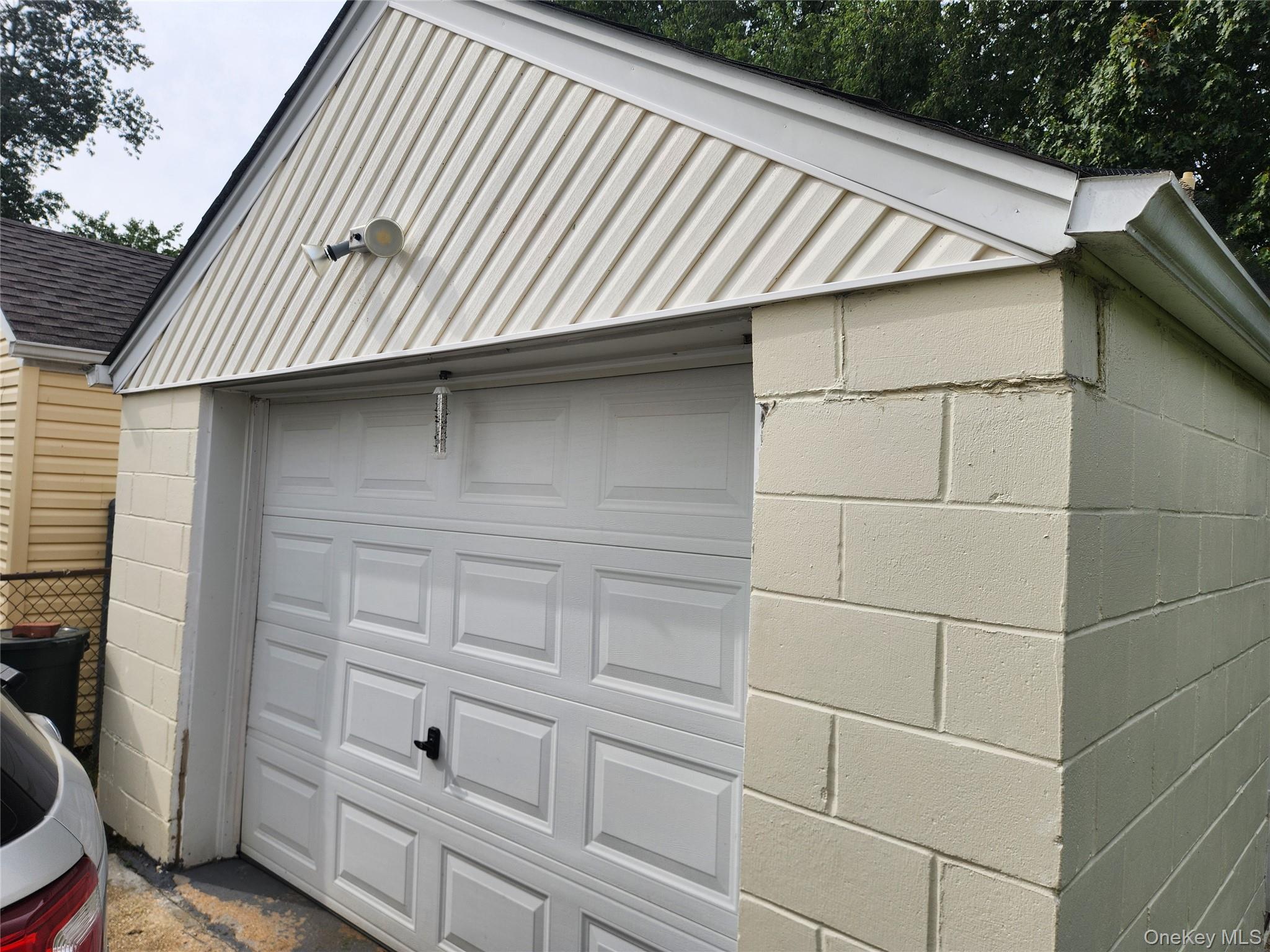 Single Family Warren  Nassau County, NY 11553, MLS-917112-4