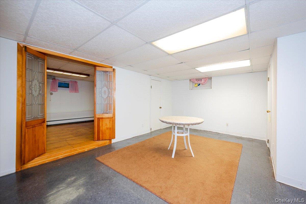 Single Family Linden Nassau County, NY 11565, MLS-917114-17