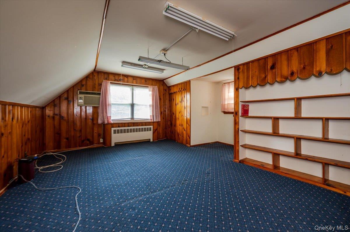 Single Family Linden Nassau County, NY 11565, MLS-917114-9