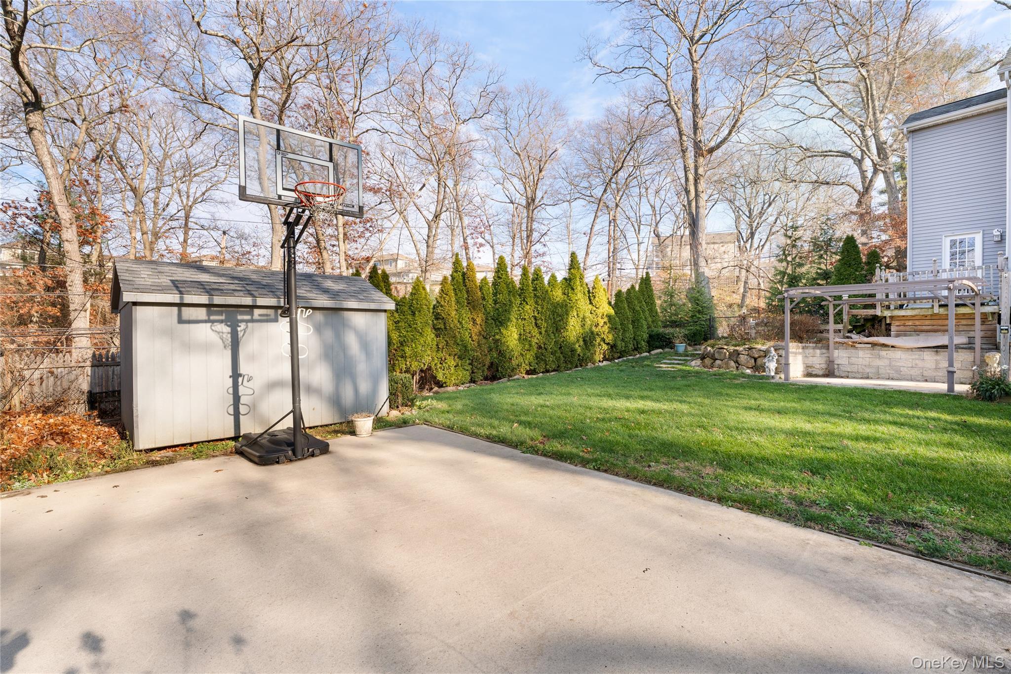 Single Family Liberty  Suffolk County, NY 11777, MLS-917170-30