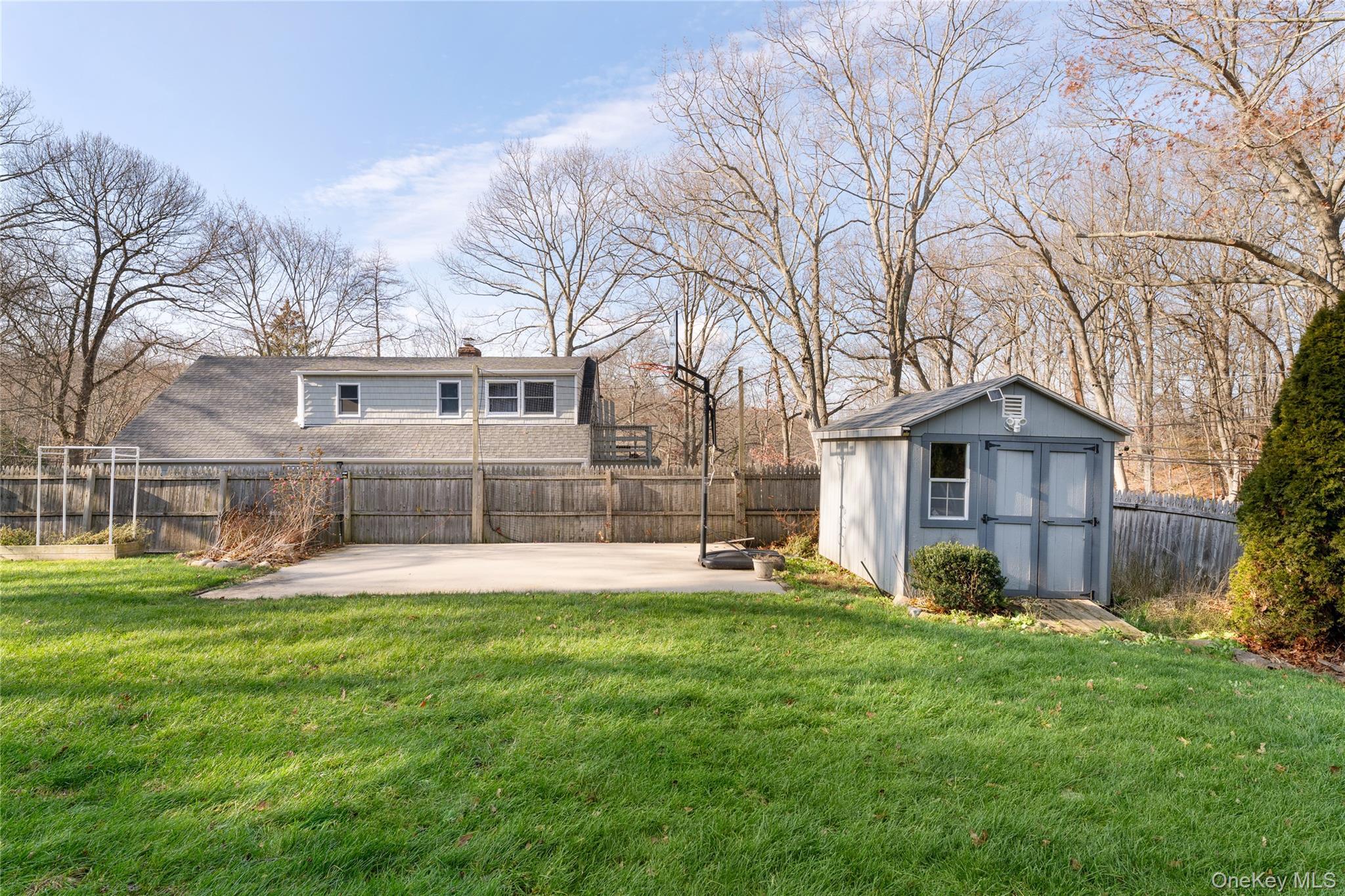 Single Family Liberty  Suffolk County, NY 11777, MLS-917170-31
