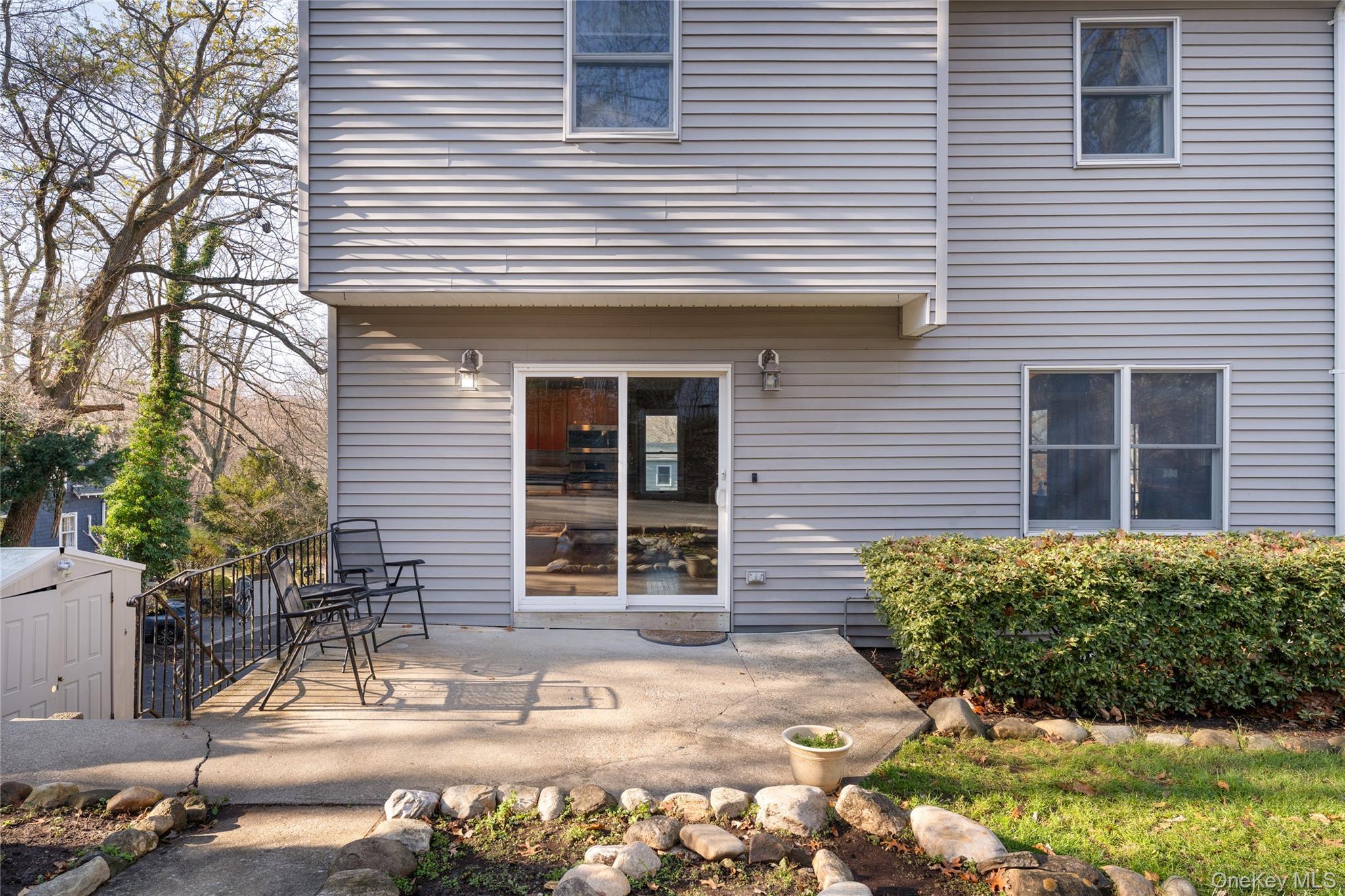 Single Family Liberty  Suffolk County, NY 11777, MLS-917170-34