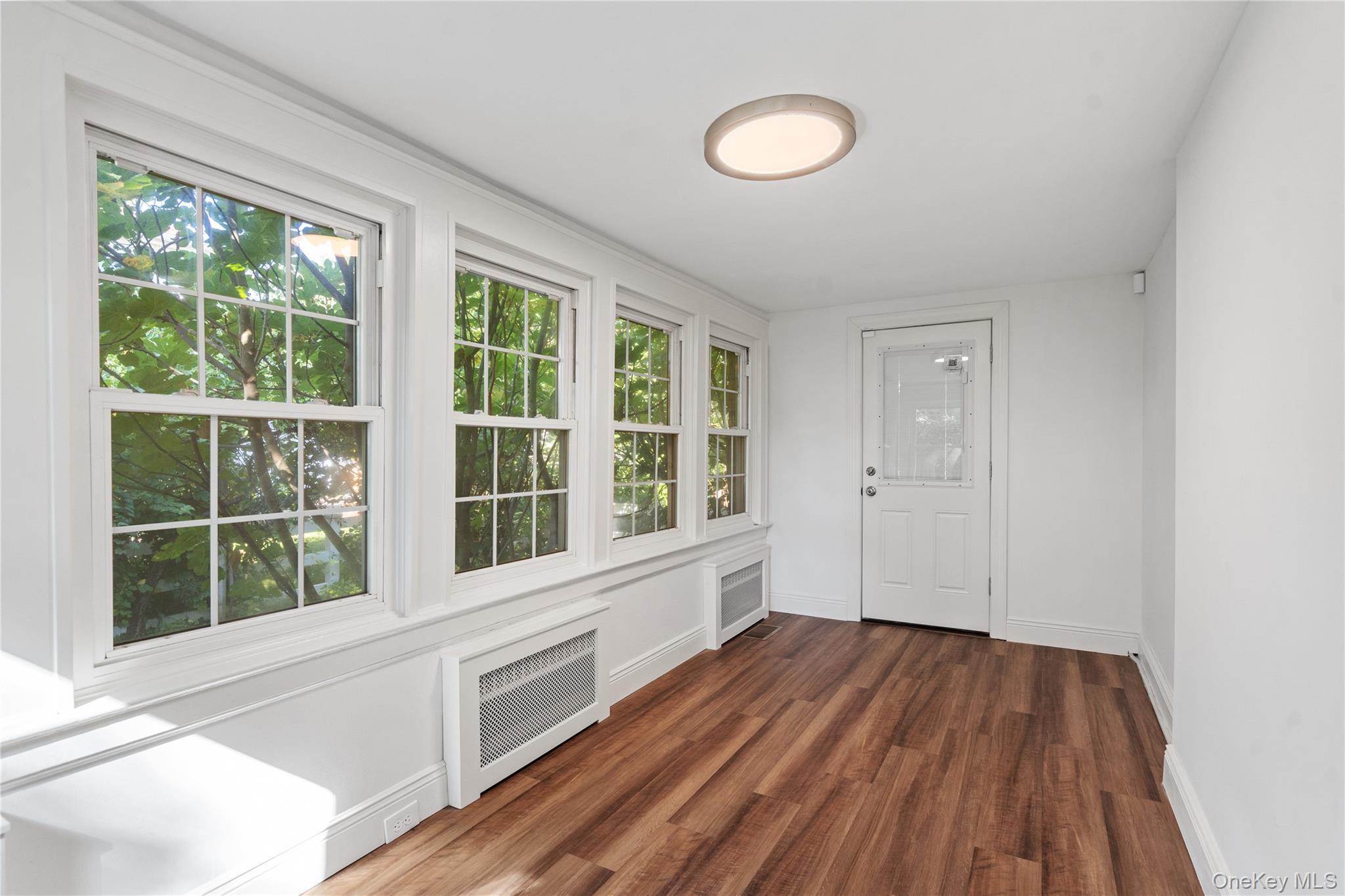 Single Family Warner Nassau County, NY 11577, MLS-917176-13