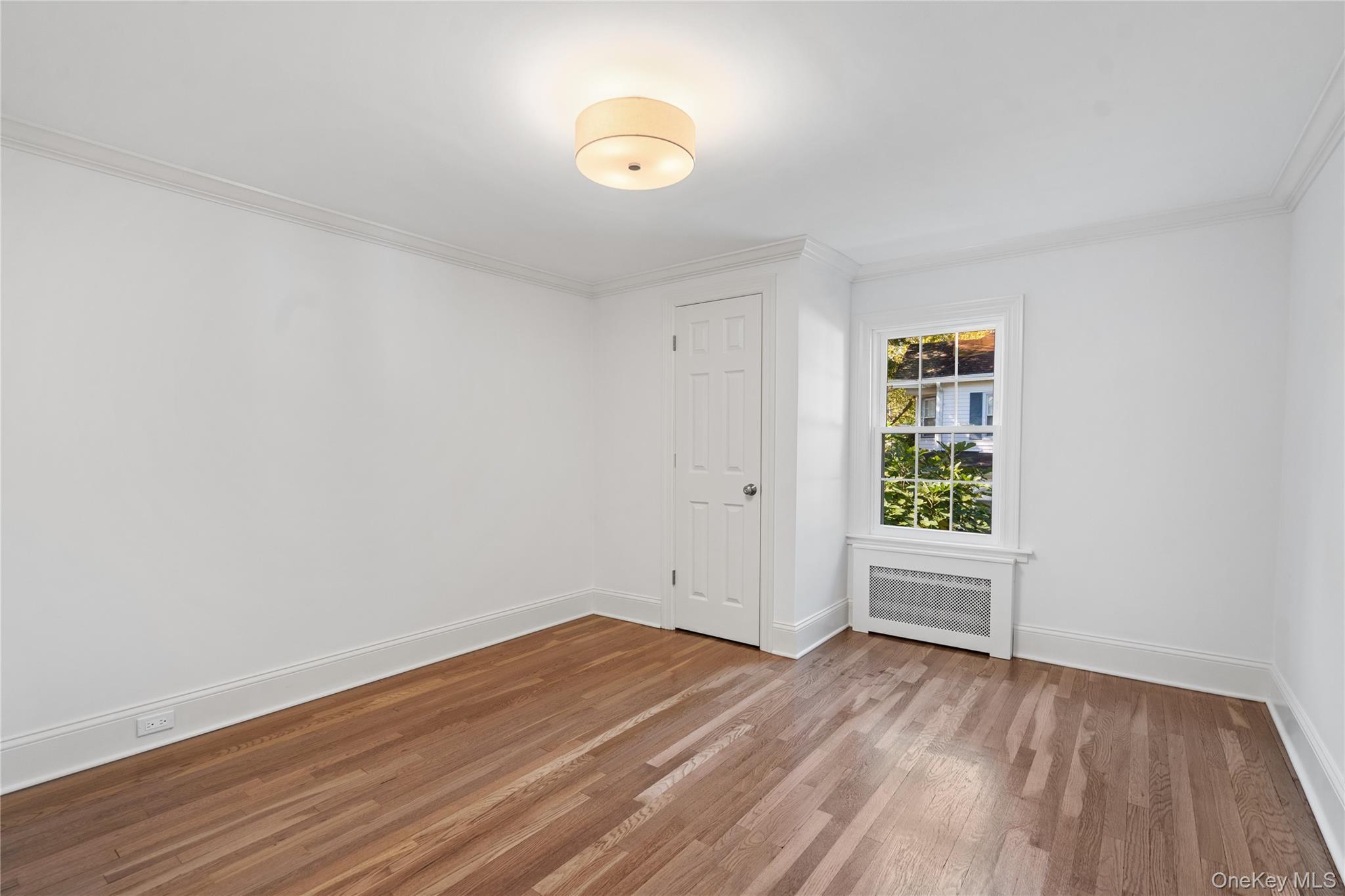 Single Family Warner Nassau County, NY 11577, MLS-917176-19