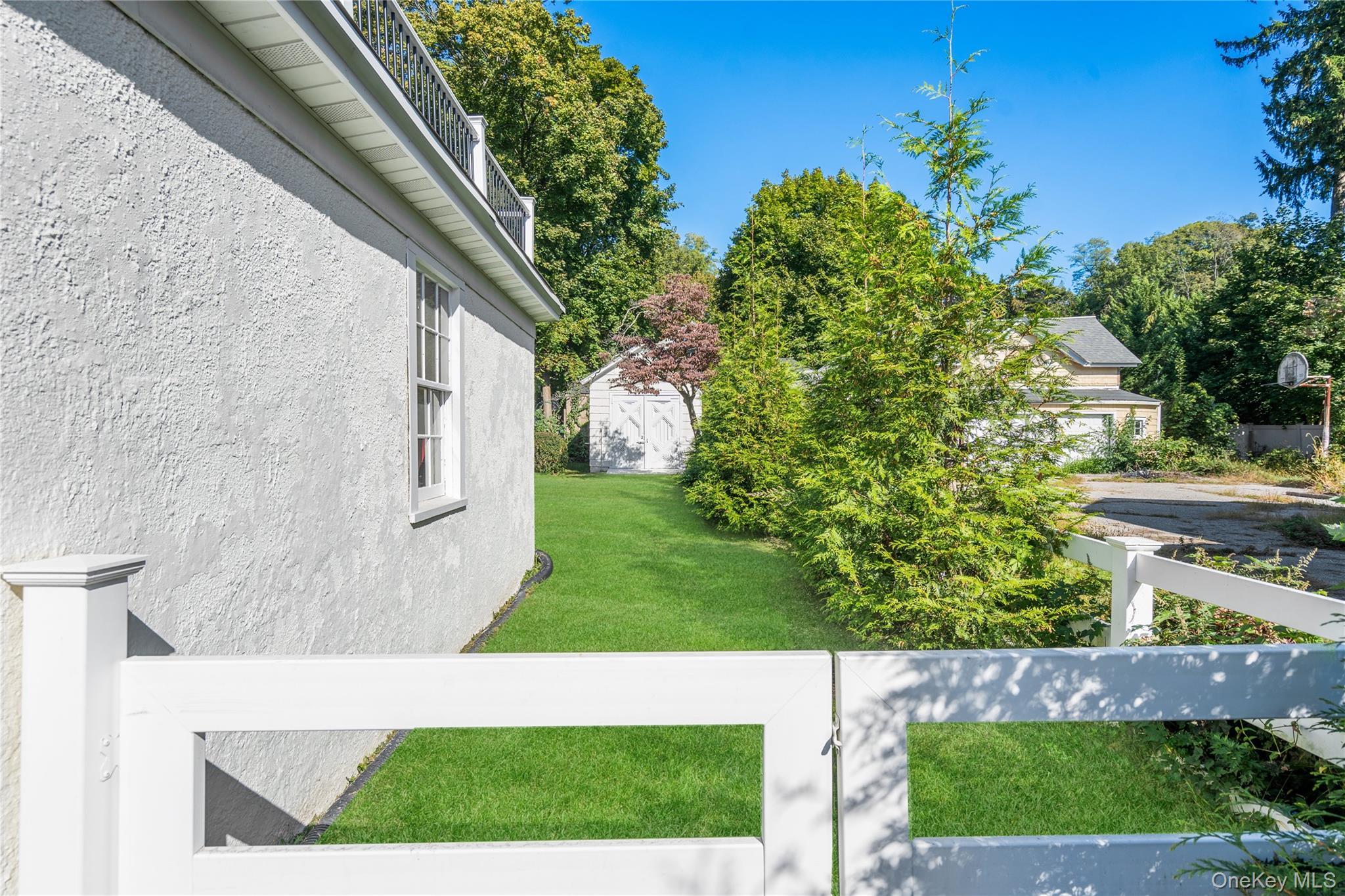 Single Family Warner Nassau County, NY 11577, MLS-917176-27