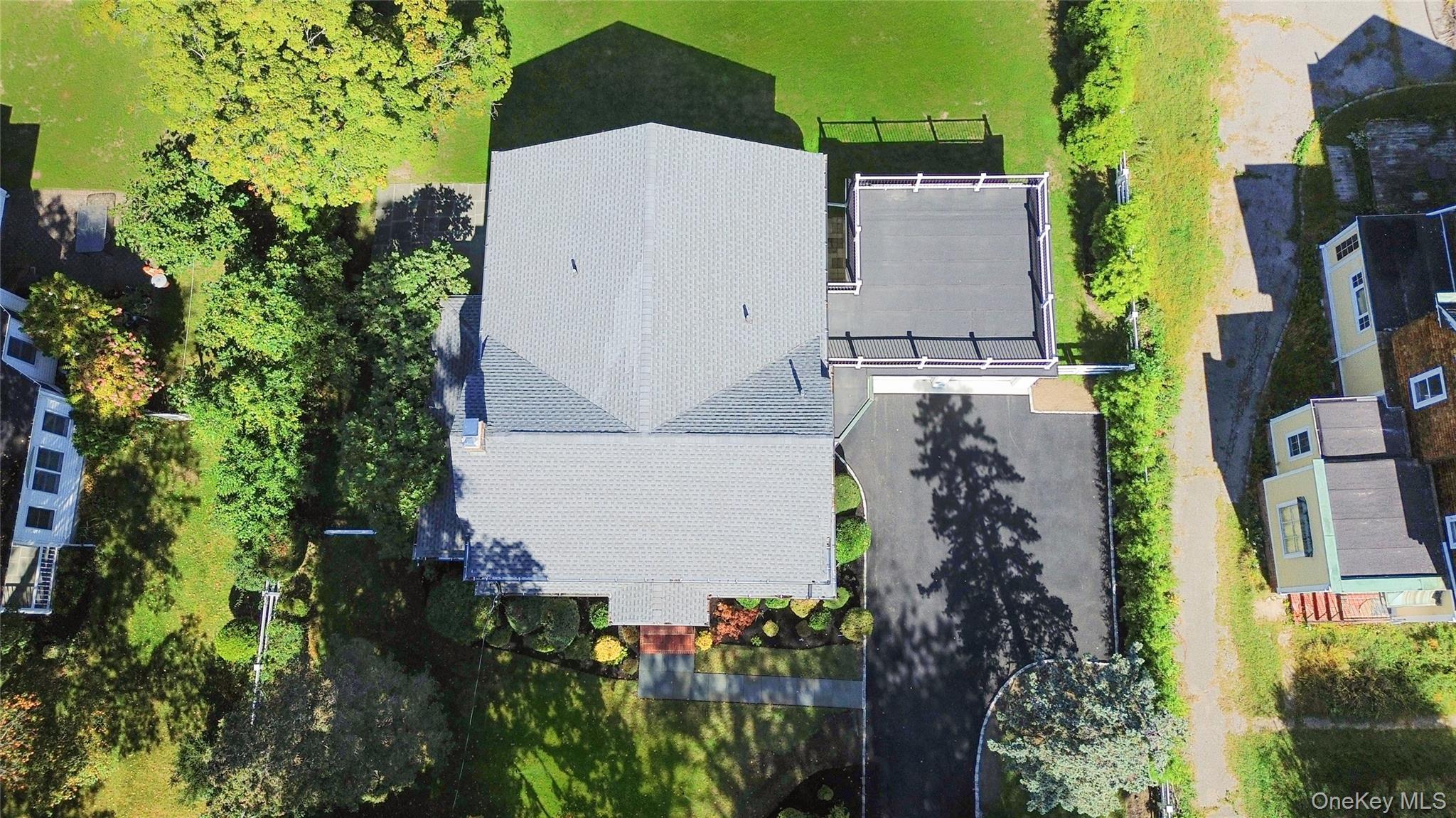 Single Family Warner  Nassau County, NY 11577, MLS-917176-33