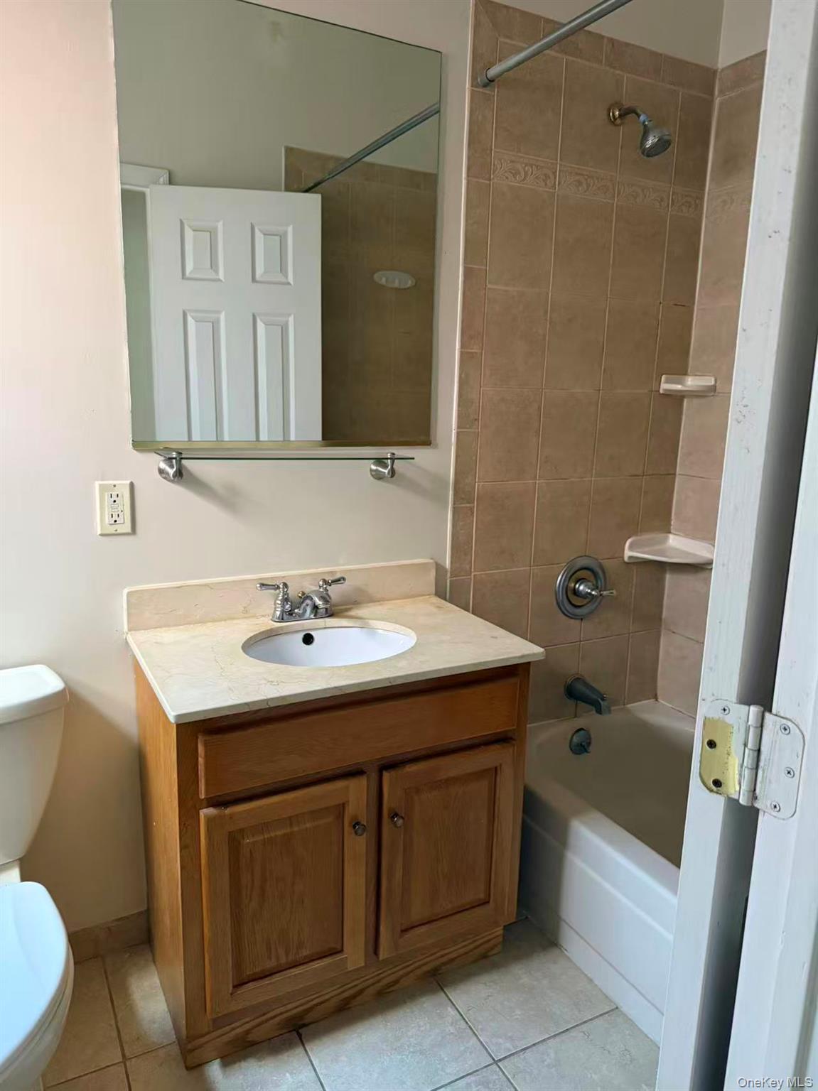 Single Family Summerfield  Queens, NY 11385, MLS-917193-18