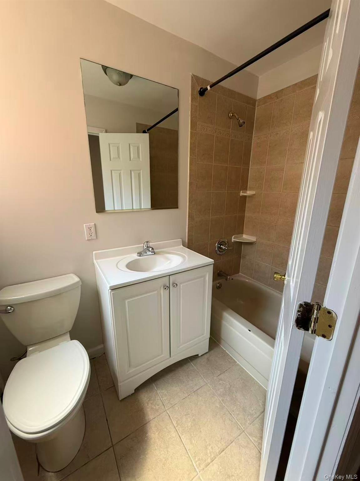 Single Family Summerfield Queens, NY 11385, MLS-917193-6