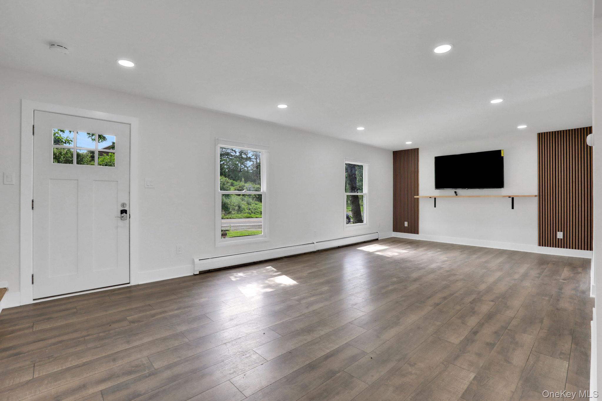 Single Family Route 9w  Ulster County, NY 12477, MLS-917213-2