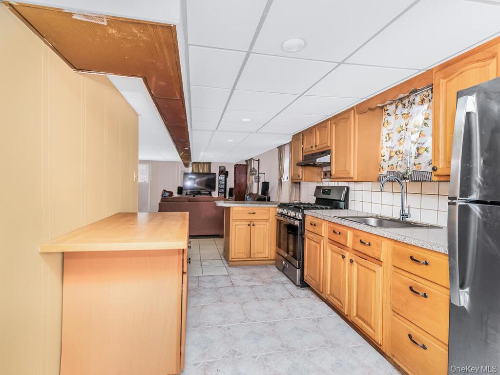 Single Family Revere  Bronx, NY 10465, MLS-917236-26