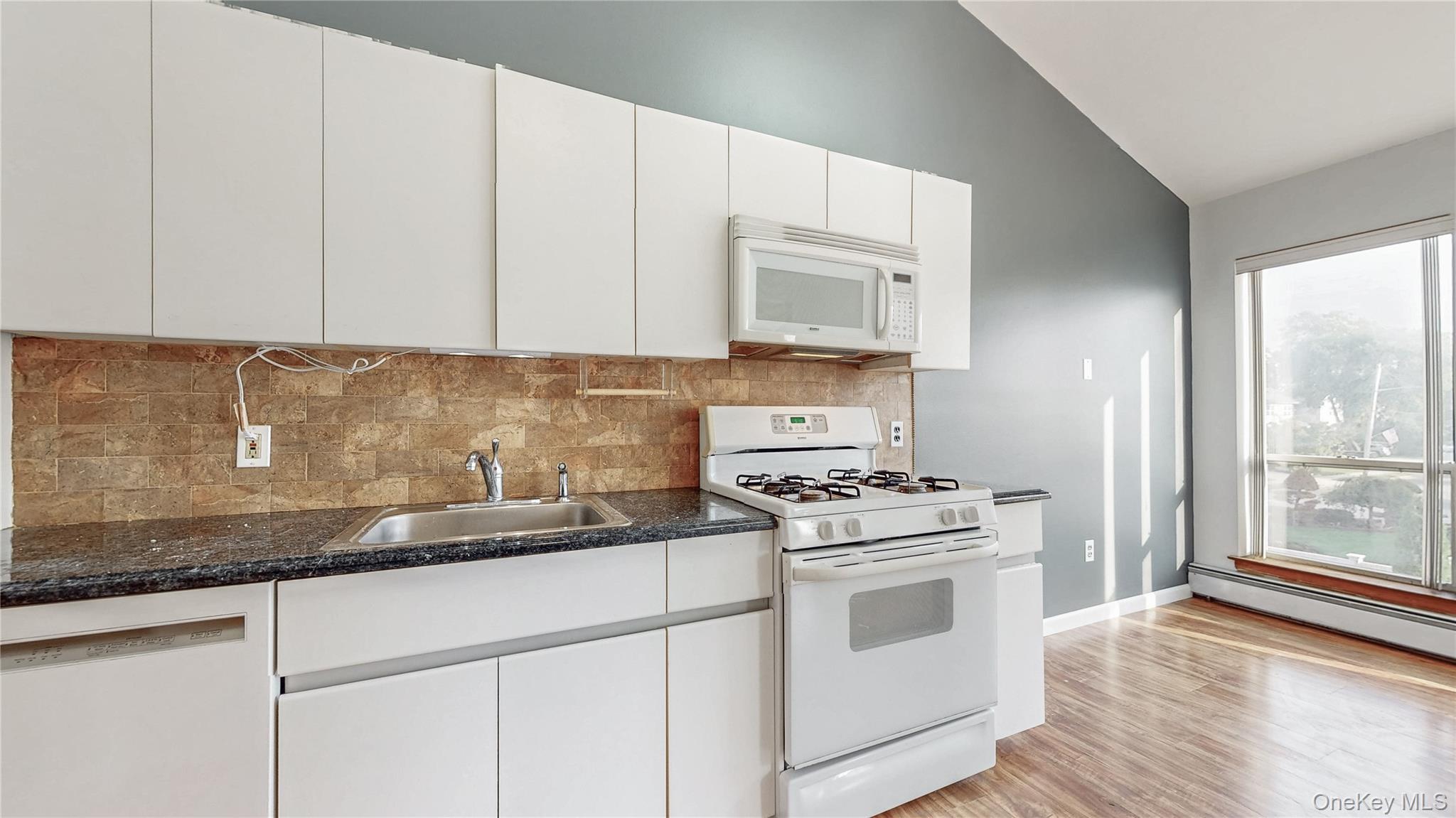 Single Family Jackson  Nassau County, NY 11793, MLS-917272-14