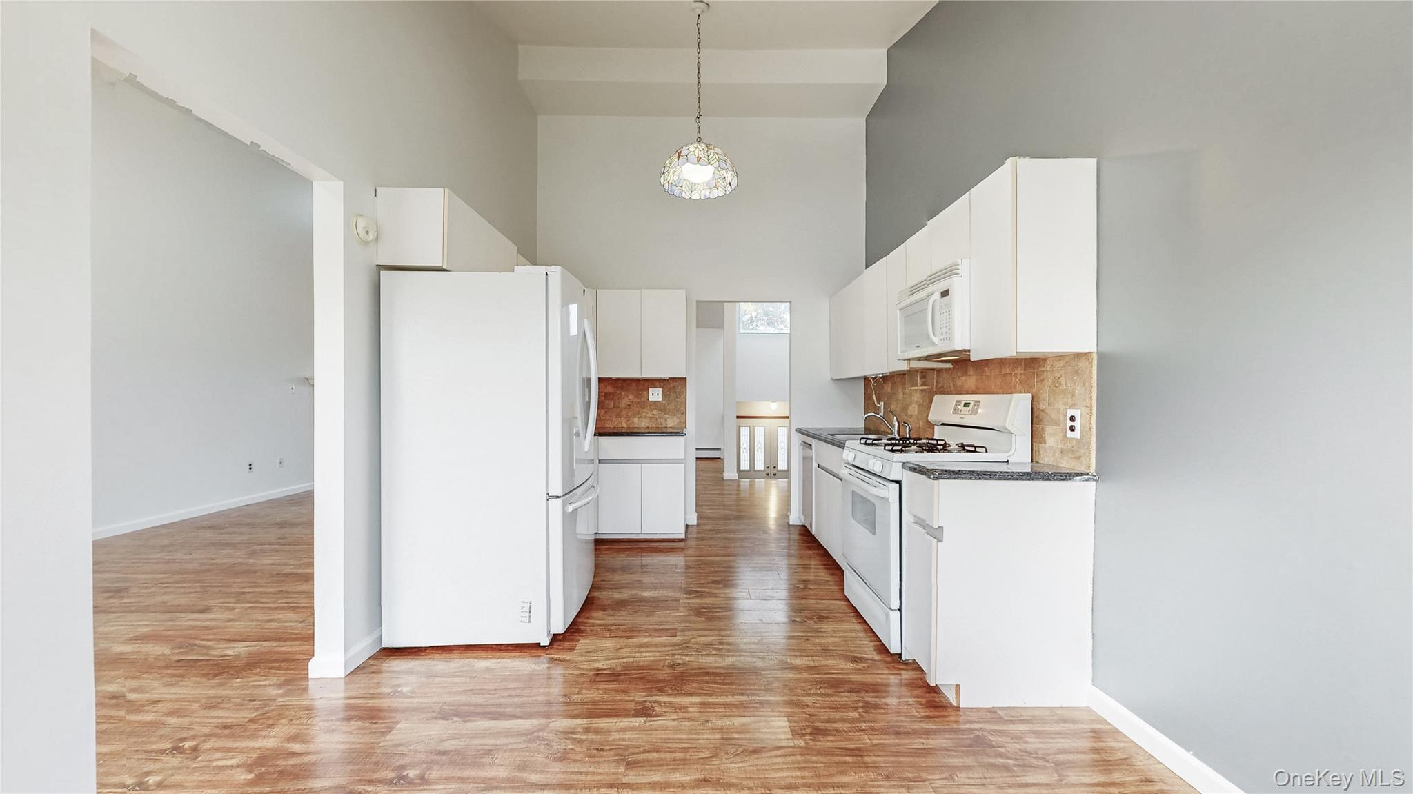 Single Family Jackson  Nassau County, NY 11793, MLS-917272-22