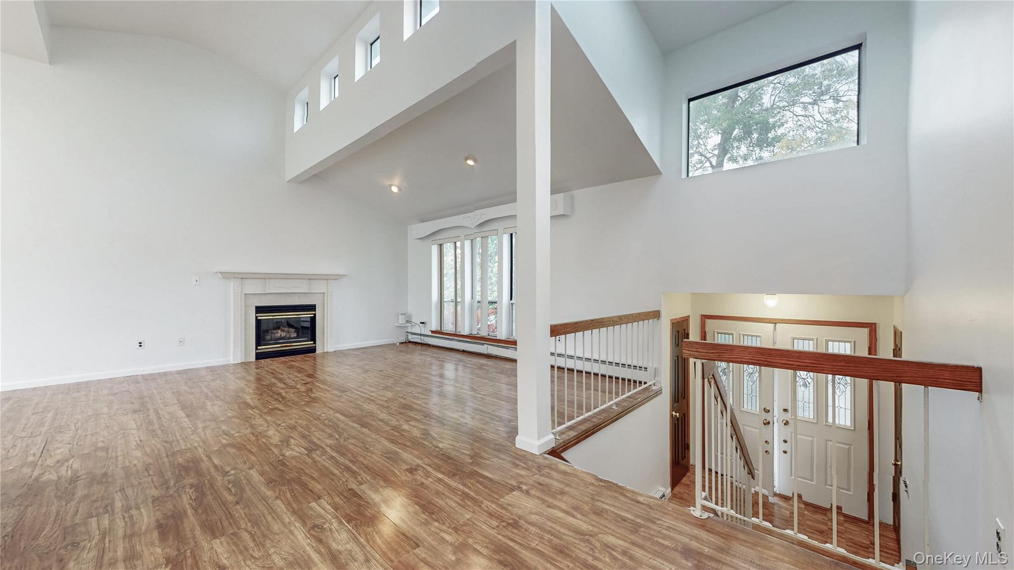 Single Family Jackson  Nassau County, NY 11793, MLS-917272-7