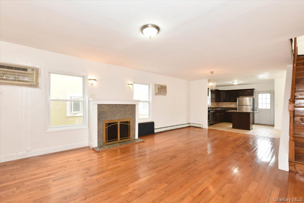 Single Family 166th  Queens, NY 11432, MLS-917287-8