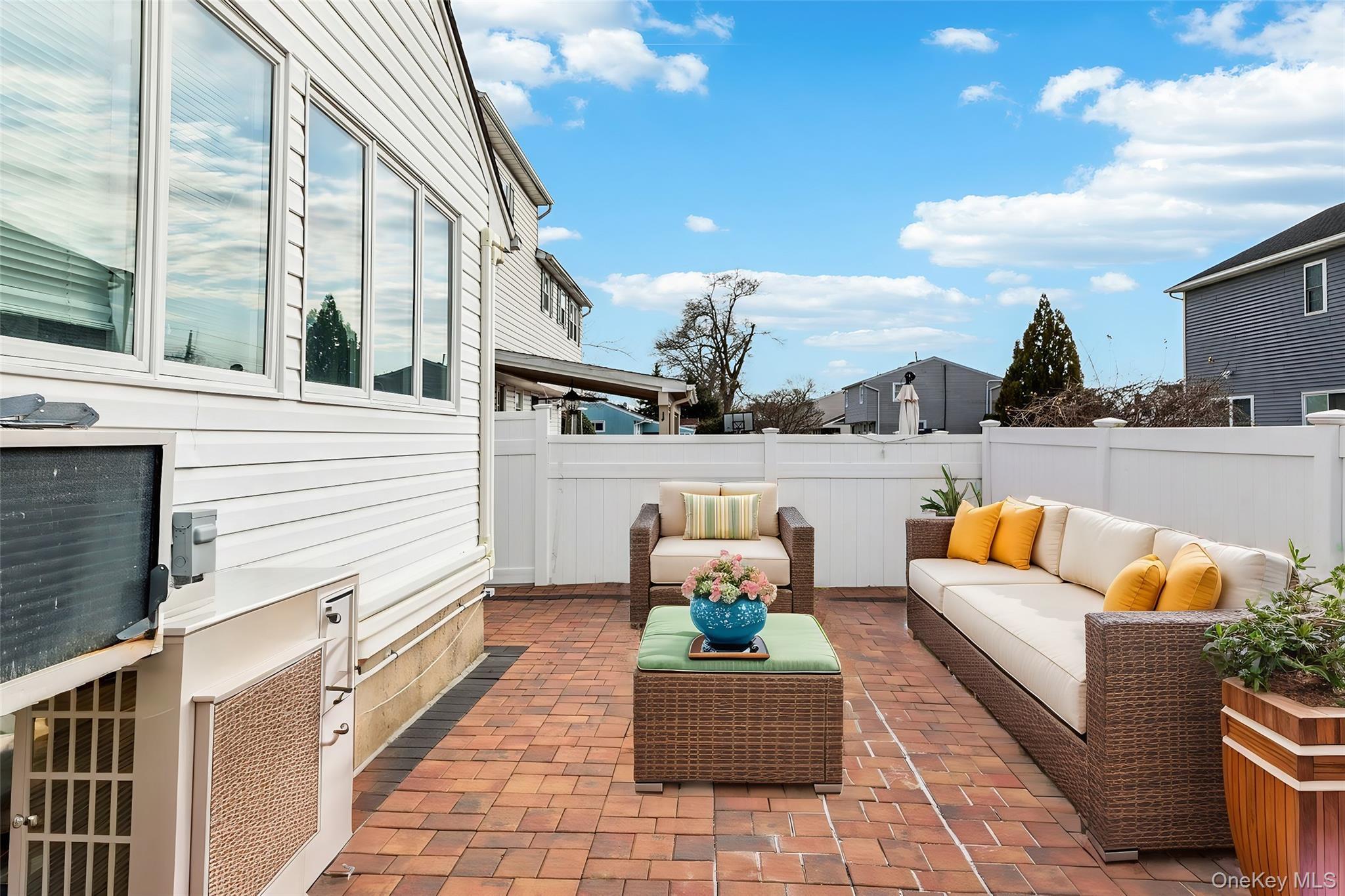 Single Family Broadway  Nassau County, NY 11762, MLS-917292-33