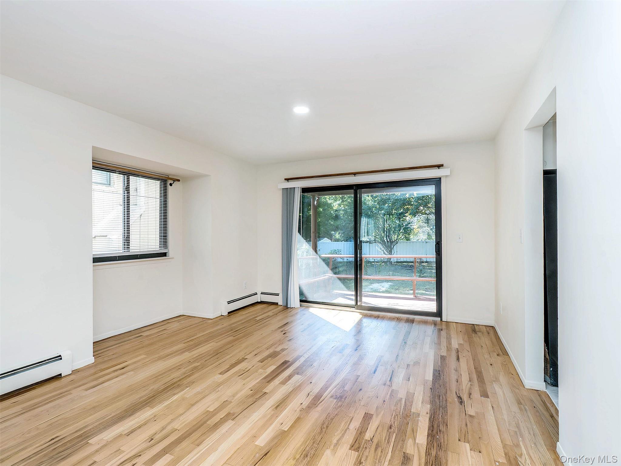 Single Family Marwood  Nassau County, NY 11050, MLS-917311-9