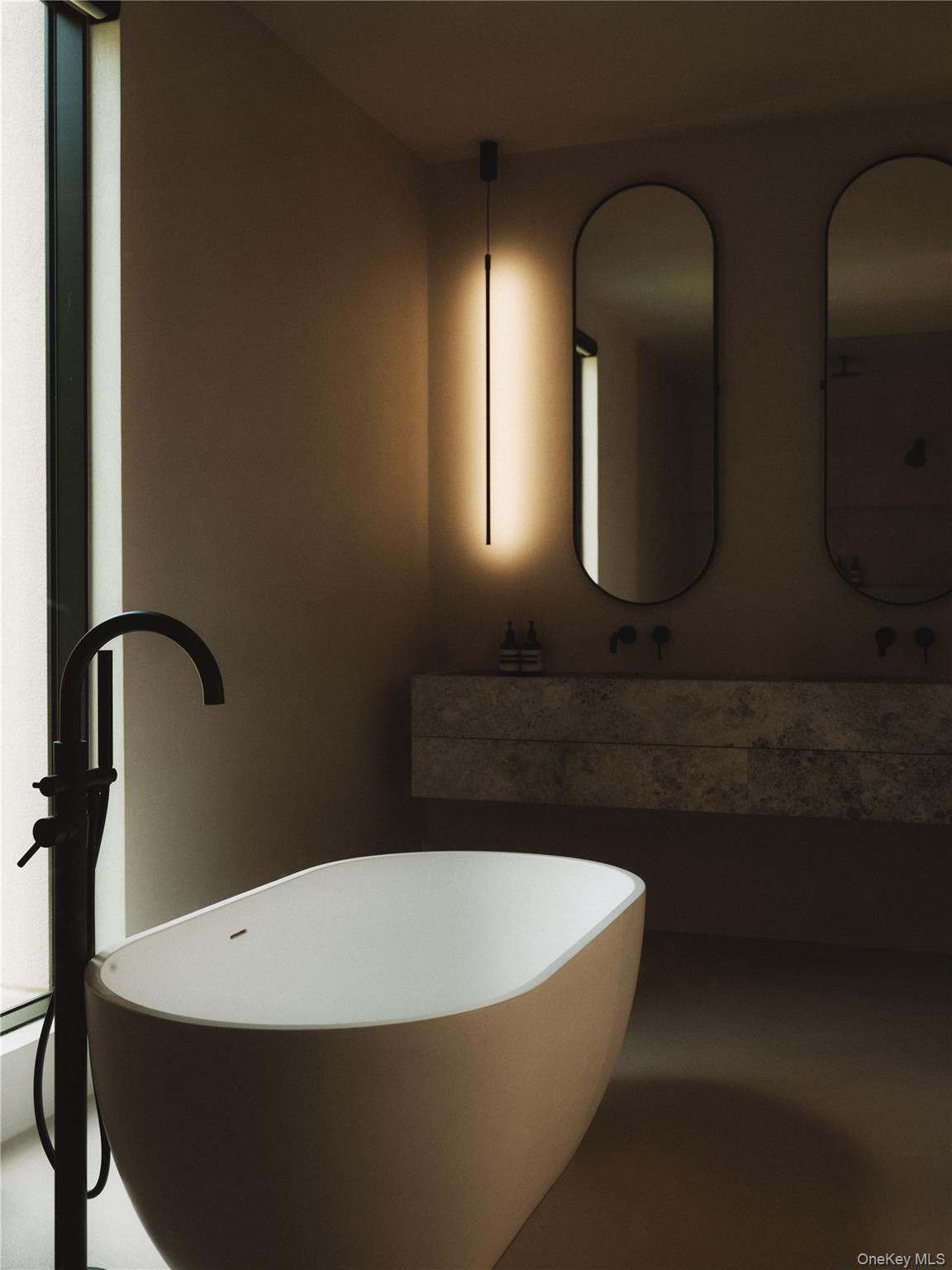 Single Family Godfrey Suffolk County, NY 11743, MLS-917337-14