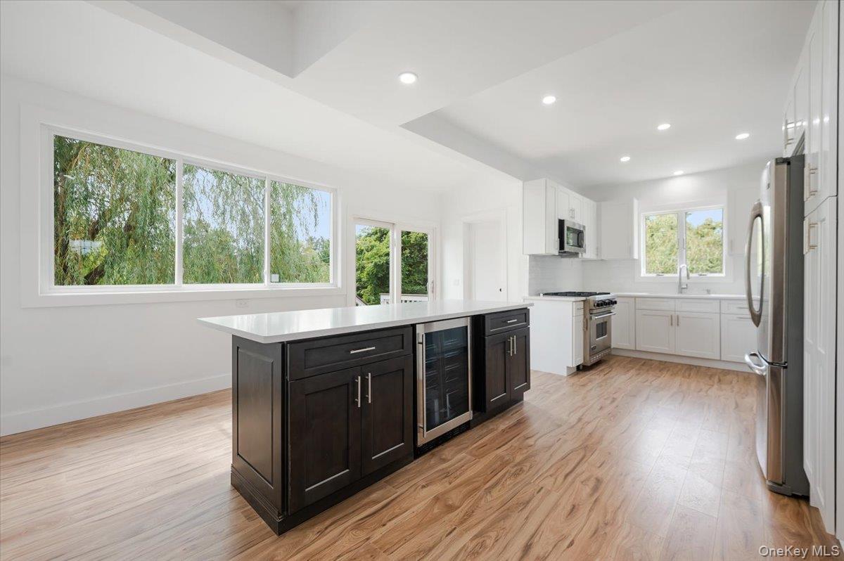 Single Family Oak Beach Suffolk County, NY 11702, MLS-917338-10