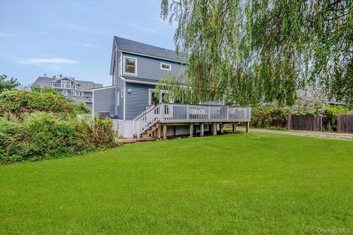 Single Family Oak Beach Suffolk County, NY 11702, MLS-917338-24