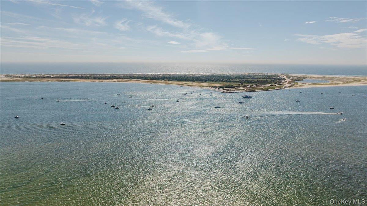 Single Family Oak Beach Suffolk County, NY 11702, MLS-917338-37