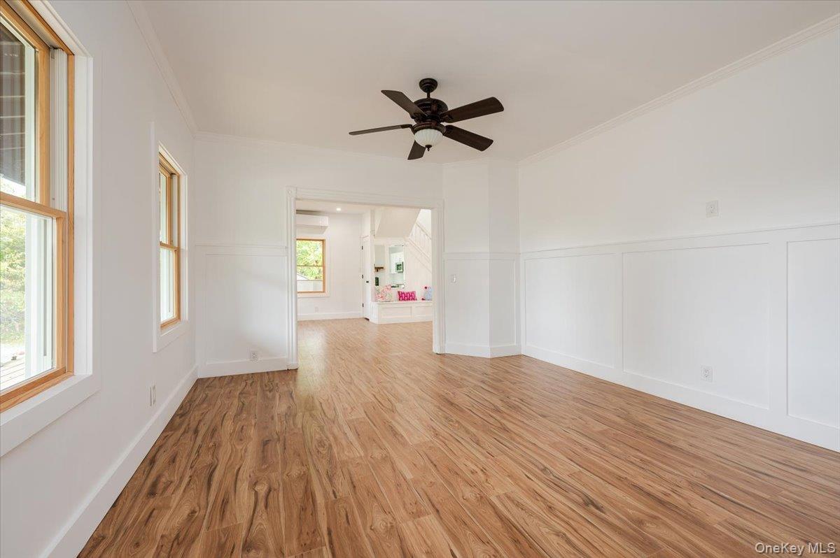 Single Family Oak Beach Suffolk County, NY 11702, MLS-917338-7