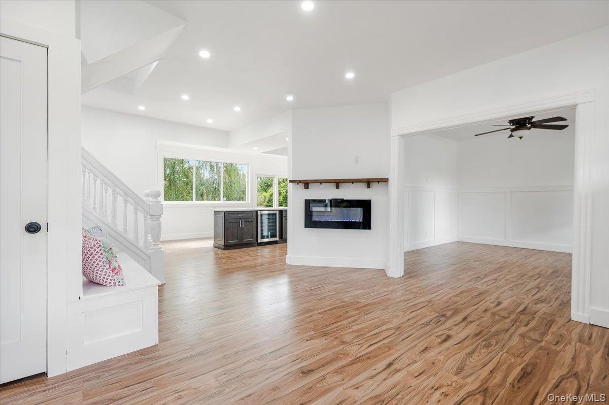 Single Family Oak Beach Suffolk County, NY 11702, MLS-917338-8