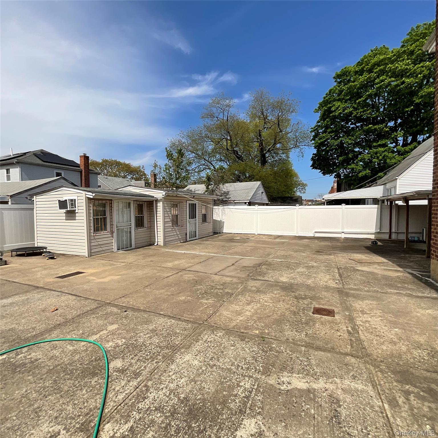 Single Family 257th Queens, NY 11422, MLS-917357-47