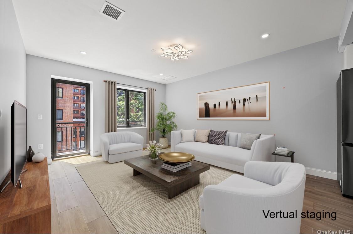 Condo 41st  Queens, NY 11355, MLS-917363-3