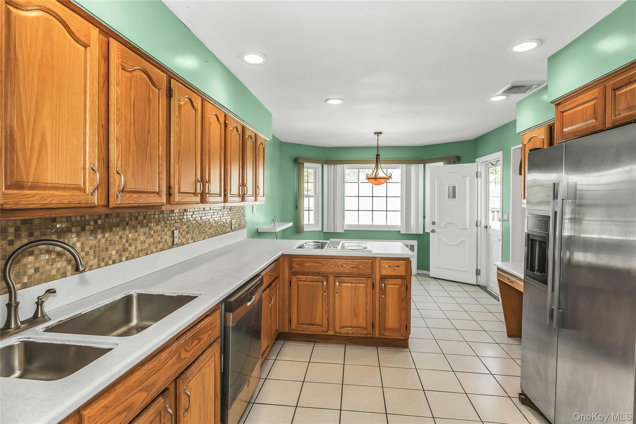 Single Family Salisbury Park  Nassau County, NY 11590, MLS-917377-11