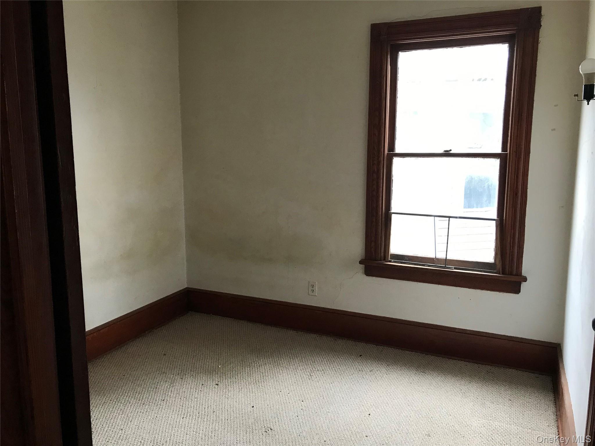 Single Family Gray Street Dutchess County, NY 12603, MLS-917401-11