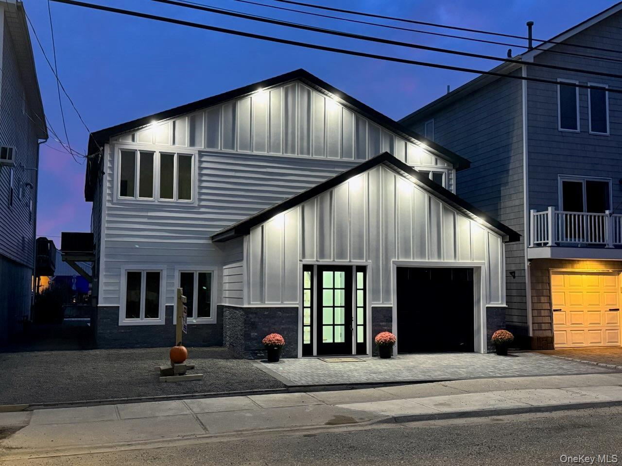 Single Family 7th Suffolk County, NY 11757, MLS-917408-2