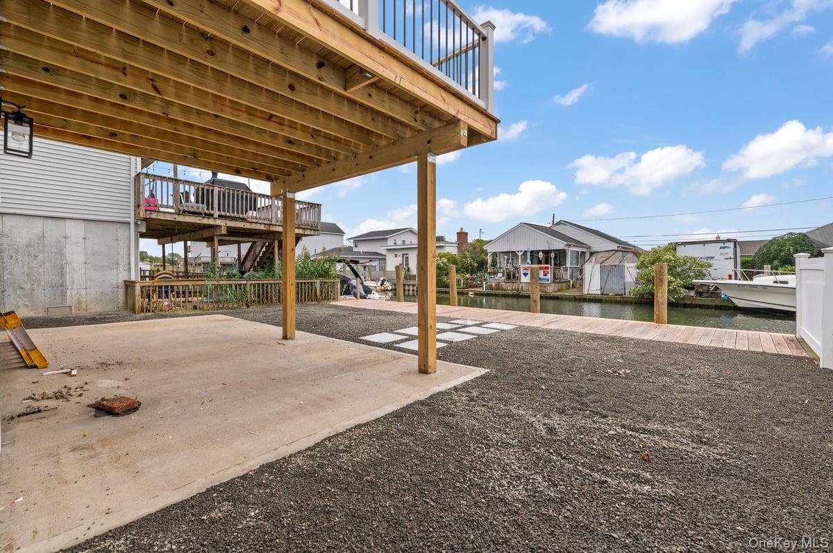 Single Family 7th Suffolk County, NY 11757, MLS-917408-23