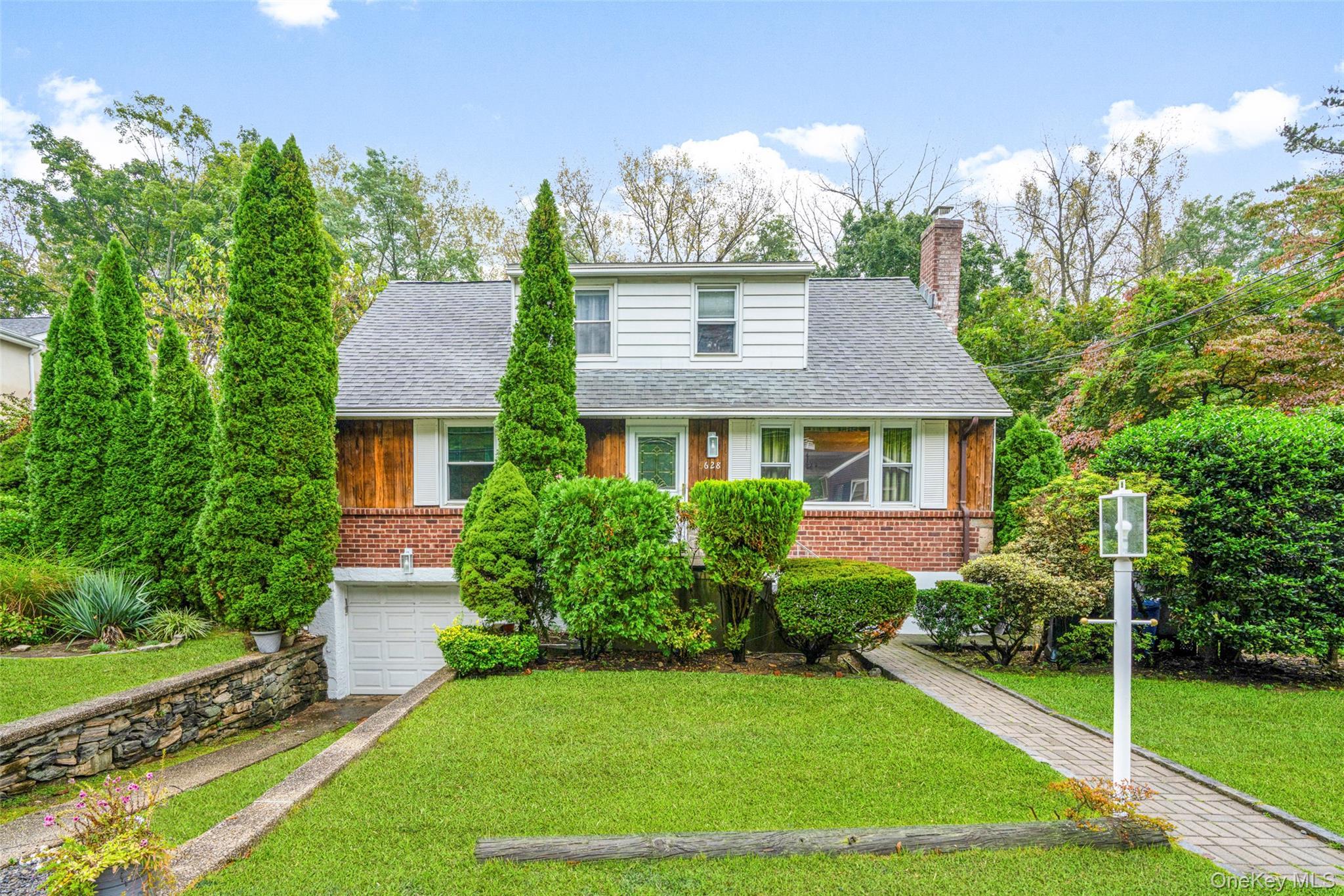 Single Family Scarsdale Westchester County, NY 10707, MLS-917437-24