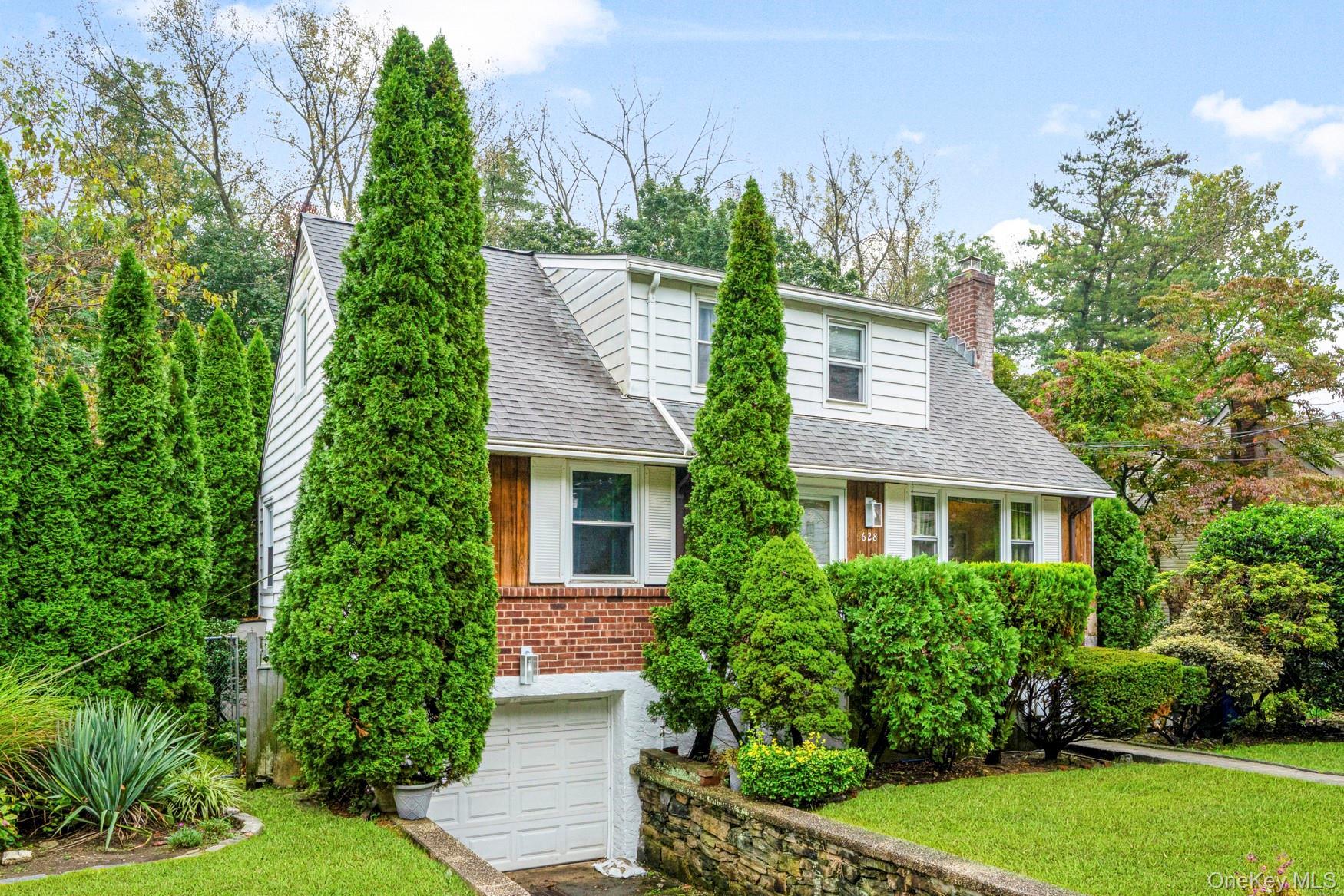 Single Family Scarsdale Westchester County, NY 10707, MLS-917437-25