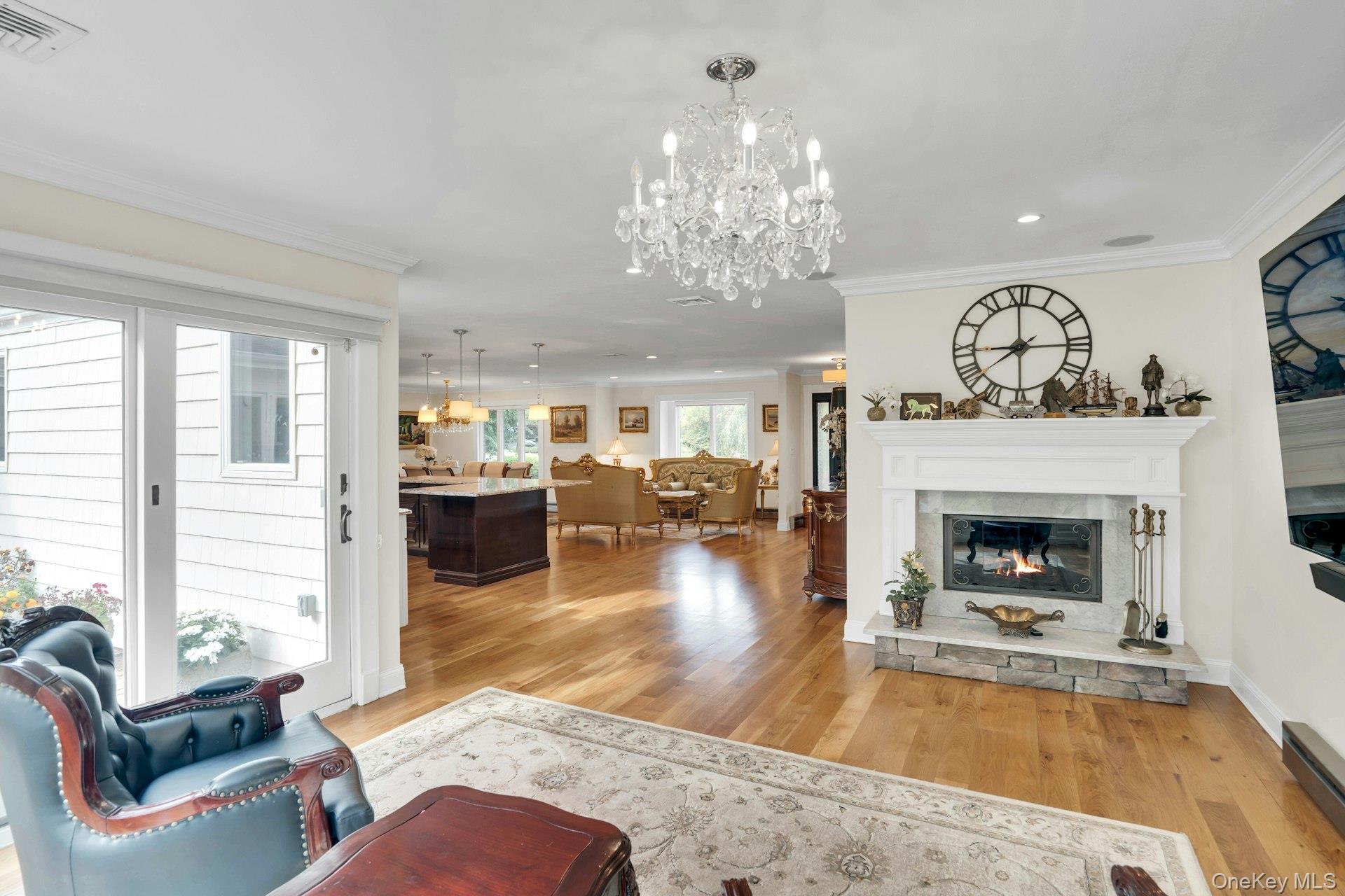 Single Family Regency Suffolk County, NY 11746, MLS-917454-22