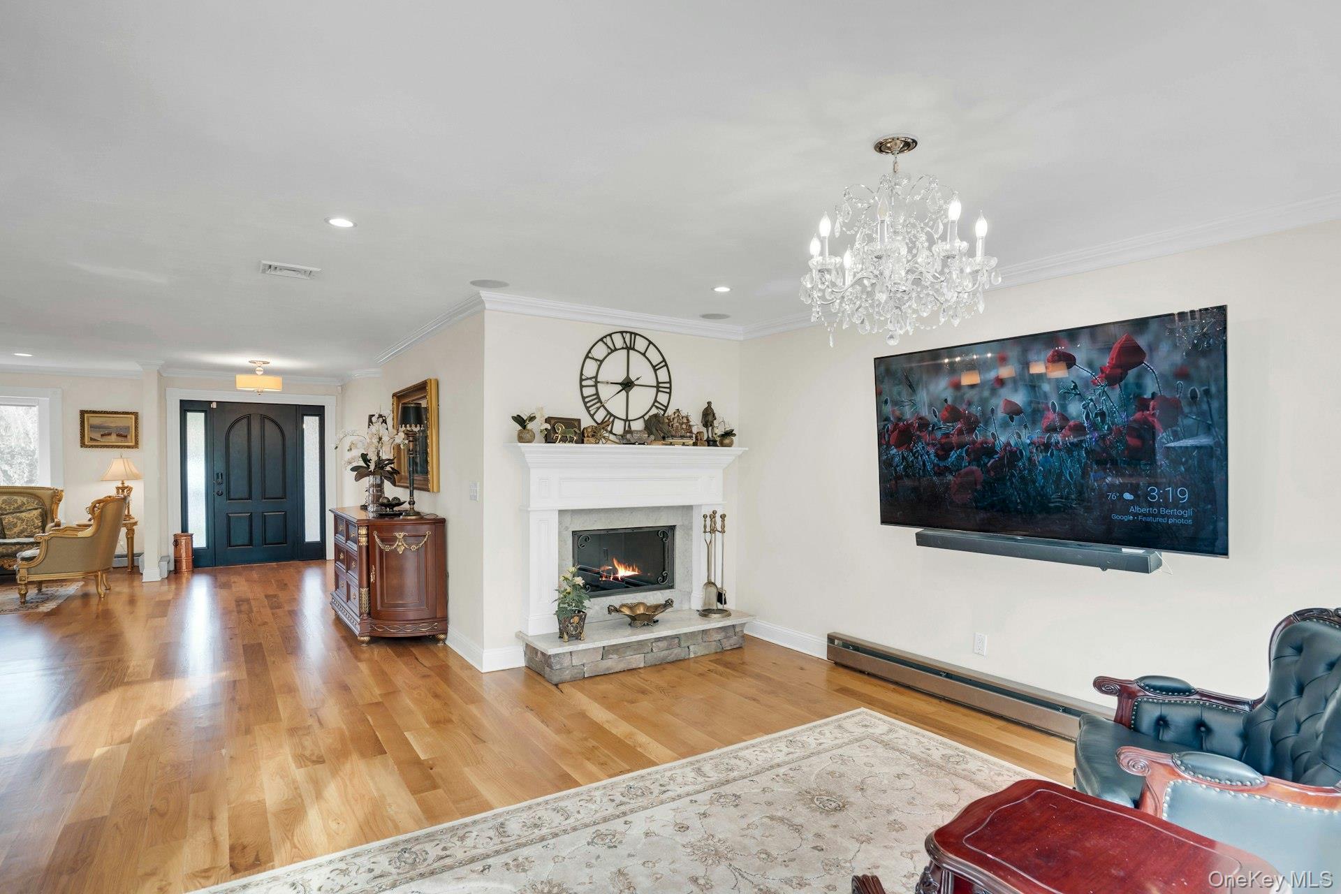 Single Family Regency Suffolk County, NY 11746, MLS-917454-23