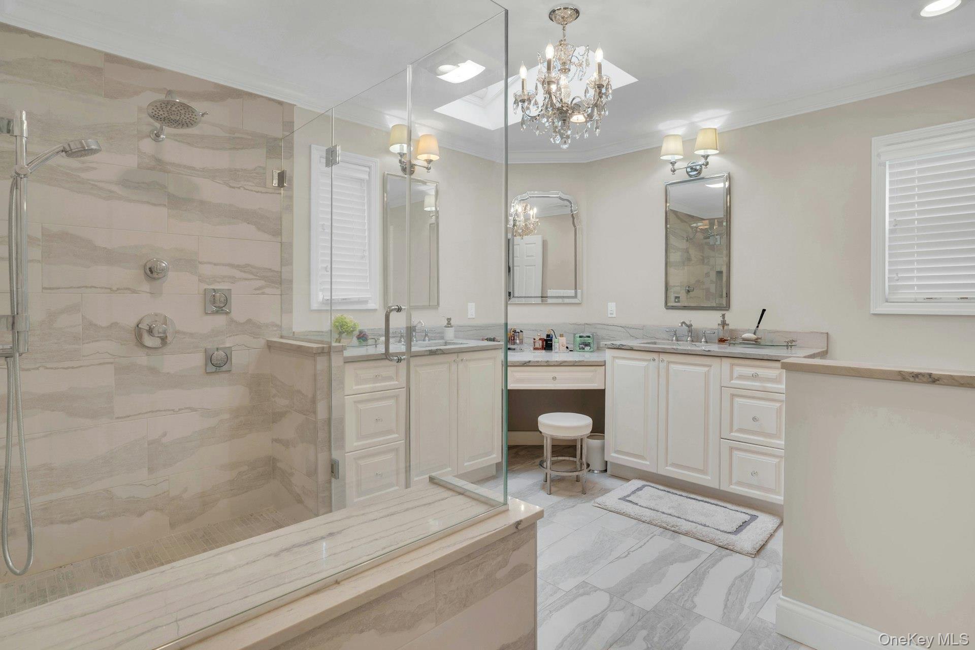 Single Family Regency Suffolk County, NY 11746, MLS-917454-25