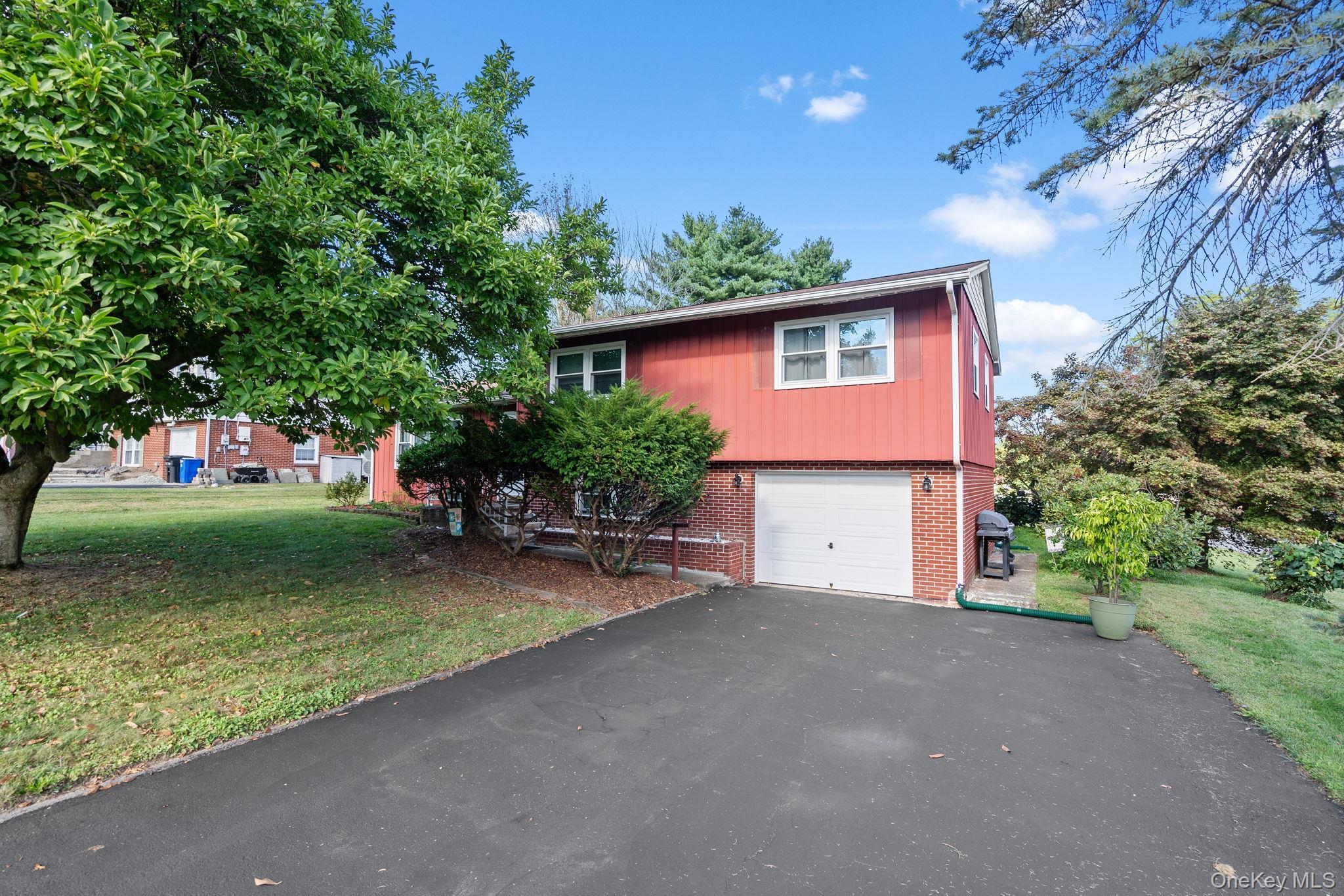 Single Family Margo Orange County, NY 12553, MLS-917465-2