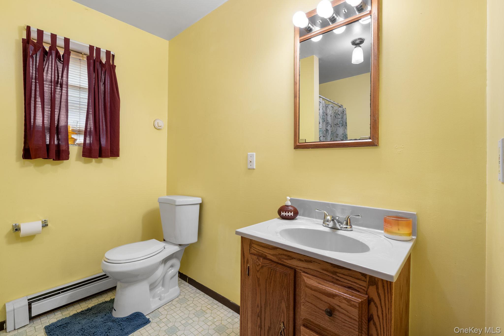 Single Family Pleasant Valley Ulster County, NY 12589, MLS-917466-23