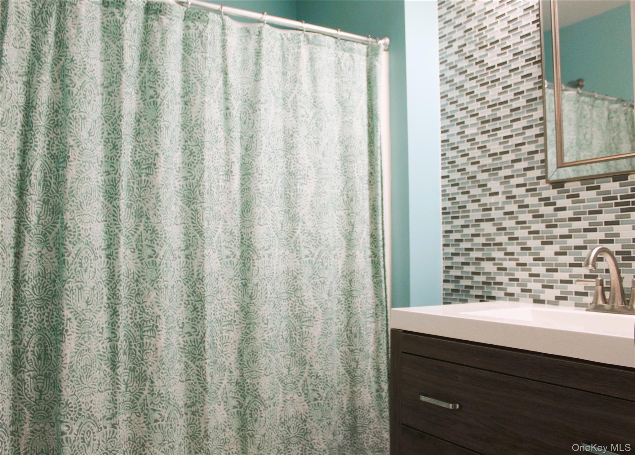 Single Family Highview Dutchess County, NY 12533, MLS-917484-23